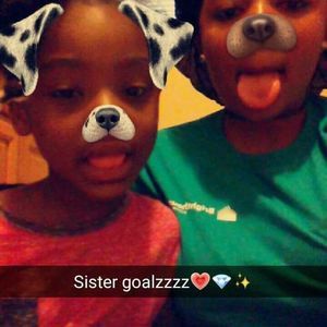 Meet your Posher, Eyana